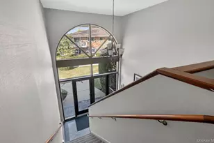 1 Toms Point Ln, Port Washington, NY 11050 - Photo 21