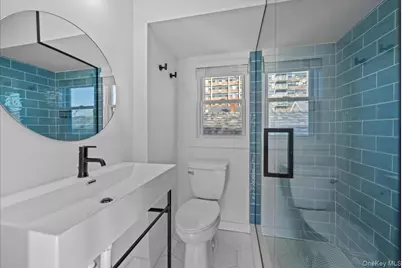 318A Beach 101st Street, Rockaway Park, NY 11694 - Photo 11