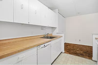 400 High Point Drive #408, Hartsdale, NY 10530 - Photo 3