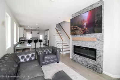 287 Alter Avenue, New York, NY 10305 - Photo 3