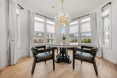 21105 Aspenwood Drive, Plainview, NY 11803 - Photo 15