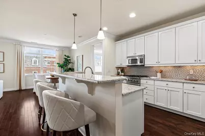 1 Christie Place #402E, Scarsdale, NY 10583 - Photo 7