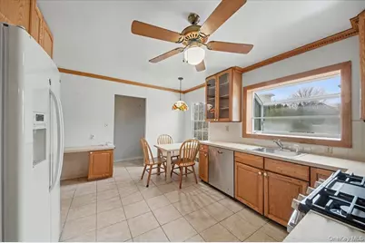 39 Claire Avenue, New Rochelle, NY 10804 - Photo 9