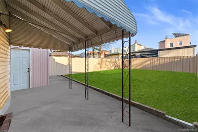 13433 231st Street, Springfield Gardens, NY 11413 - Photo 27