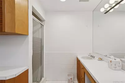 991 W Park Avenue, Long Beach, NY 11561 - Photo 23