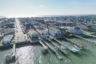 991 W Park Ave, Long Beach, NY 11561 - Photo 35