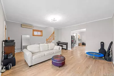 128 Kimball Terrace, Yonkers, NY 10704 - Photo 11