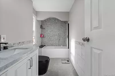 128 Kimball Terrace, Yonkers, NY 10704 - Photo 23