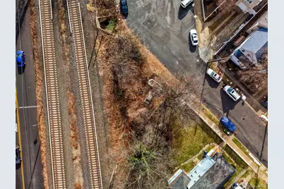 138th Road, Jamaica, NY 11413 - Photo 7