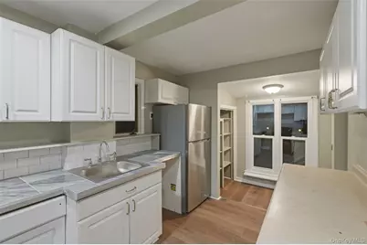 105 Jackson Avenue, Nyack, NY 10960 - Photo 5