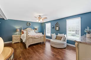 39 Foreston Cir, Manorville, NY 11949 - Photo 23