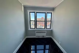 302 E Broadway, Long Beach, NY 11561 - Photo 7