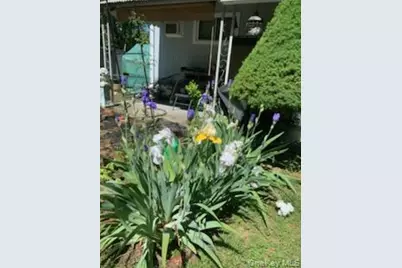 703 Fresh Pond Avenue #175, Calverton, NY 11933 - Photo 19