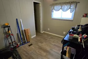 703 Fresh Pond Ave, Calverton, NY 11933 - Photo 15