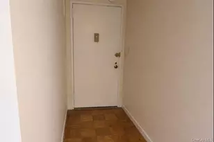 100 Clinton Ave, Mineola, NY 11501 - Photo 7