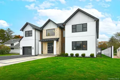 39 Forest Lane, Westbury, NY 11590 - Photo 3