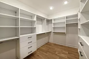 39 Forest Ln, Westbury, NY 11590 - Photo 27