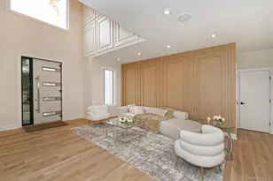 39 Forest Ln, Westbury, NY 11590 - Photo 7