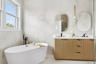 39 Forest Ln, Westbury, NY 11590 - Photo 25