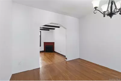 202-07 109th Avenue, Saint Albans, NY 11412 - Photo 9