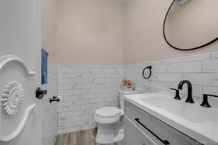 6 Marietta Dr, Westbury, NY 11590 - Photo 11