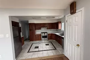 28 Weir, Hempstead, NY 11550 - Photo 3