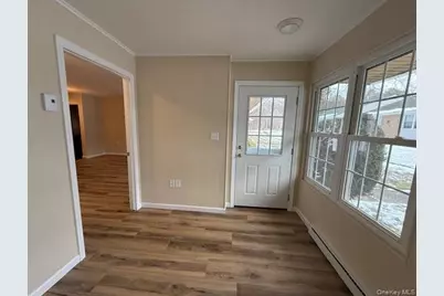 373 Woodbridge Drive #B, Ridge, NY 11961 - Photo 19