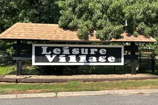 373 Woodbridge Dr, Ridge, NY 11961 - Photo 25