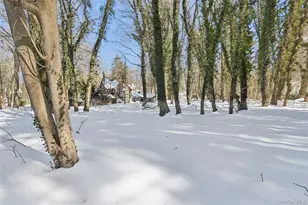 85 Cove Rd, Oyster Bay, NY 11771 - Photo 23