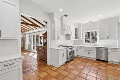 85 Cove Road, Oyster Bay, NY 11771 - Photo 13