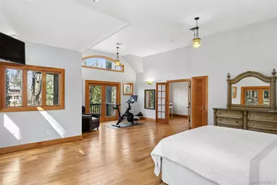 85 Cove Road, Oyster Bay, NY 11771 - Photo 31