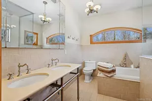 85 Cove Rd, Oyster Bay, NY 11771 - Photo 33