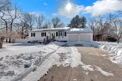 10 Joanna Place, Port Jefferson Station, NY 11776 - Photo 3