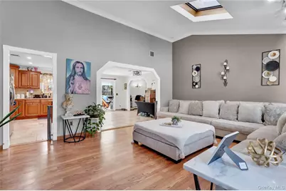 10 Joanna Place, Port Jefferson Station, NY 11776 - Photo 9