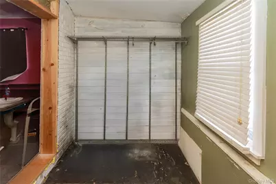 111 N Pierpont Avenue, Newburgh, NY 12550 - Photo 5