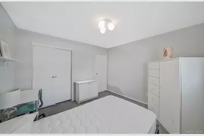 8 Linden Street, Selden, NY 11784 - Photo 33