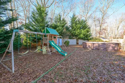 22 Garden Place, Shirley, NY 11967 - Photo 7