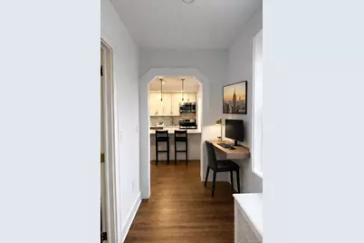 4810 Boston Post Road #4E, Pelham, NY 10803 - Photo 9