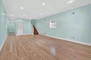 636 Throggs Neck Expressway, Bronx, NY 10465 - Photo 5