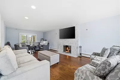 61 Bayview Avenue, Massapequa, NY 11758 - Photo 9