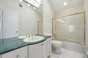 61 Bayview Ave, Massapequa, NY 11758 - Photo 33