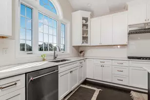 22 E Van Buren Way, Hopewell Junction, NY 12533 - Photo 5