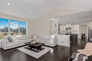 22 E Van Buren Way, Hopewell Junction, NY 12533 - Photo 9