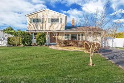 14 Harp Lane, Sayville, NY 11782 - Photo 1