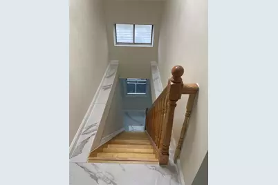 10481 165th Street, Jamaica, NY 11433 - Photo 23