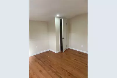 10481 165th Street, Jamaica, NY 11433 - Photo 19