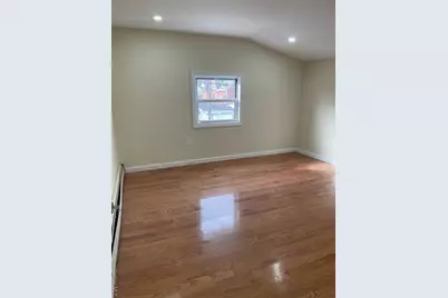 10481 165th Street, Jamaica, NY 11433 - Photo 17