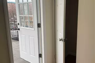 104-81 165th St, Jamaica, NY 11433 - Photo 27