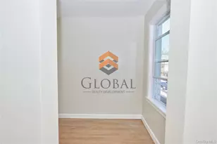 762 E 221st St, Bronx, NY 10467 - Photo 23