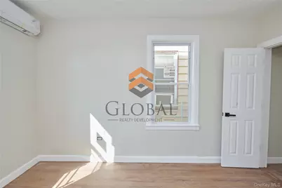 762 E 221st Street, Bronx, NY 10467 - Photo 13